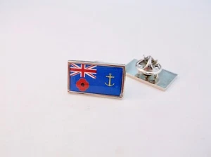 UK ROYAL FLEET AUXILIARY ENSIGN FLAG REMEMBRANCE LAPEL PIN BADGE TIE CLIP - Picture 1 of 1