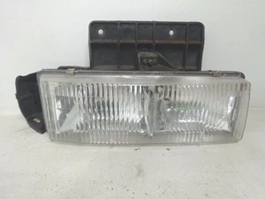 95 05 Chevrolet Astro GMC Safari Right Passenger Composite Headlight Head Light - Picture 1 of 10