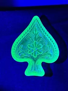 Uranium Spade Ashtray Dish Poker Dish Trinket - Picture 1 of 7