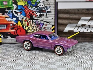 ๐ฅ 1/64 2010 Hot Wheels Mopar Garage '71 Dodge Demon Magenta Purple Real Riders - Picture 1 of 8