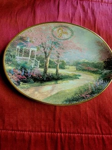 Vintage 2001 Thomas Kincade tägliche Geschenke aus Gottes Garten Juni Kalenderteller - Bild 1 von 6