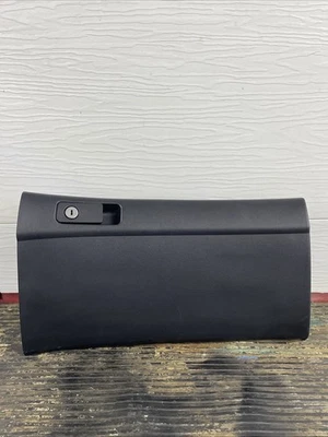 Conjunto de guantera Honda Accord 2003-2007 77500-SDAA-A010 sin llave OEM NEGRA Foto 1 de 4