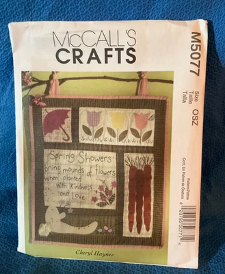 McCalls Pattern Spring Wall Hanging M5077 MAP - Image 1 of 3