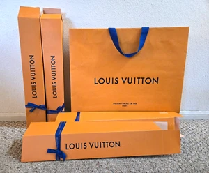 Louis Vatton Einkaufstasche und Posterboxen - Bild 1 von 4