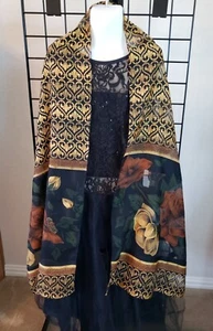 Rose & Fleur de Lis Muster Schal von Symphony Scarfs - Bild 1 von 7