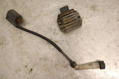 Yamaha Grizzly 600 1999 YFM600FWA 4X4 OEM rectificador regulador de voltaje con bobina Foto 1 de 4