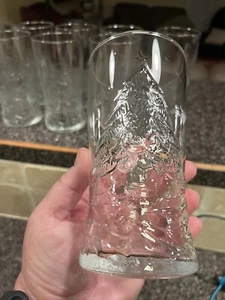 Arcoroc Holly Tree Clear Set of 12 Embossed Glass Tumbler Christmas Vintage - Picture 1 of 9