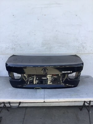 2012 2013 2014 2015 2016 2017 2018 BMW 320i 328i 330i 335i SEDÁN MALETERO OEM USADO Foto 1 de 4