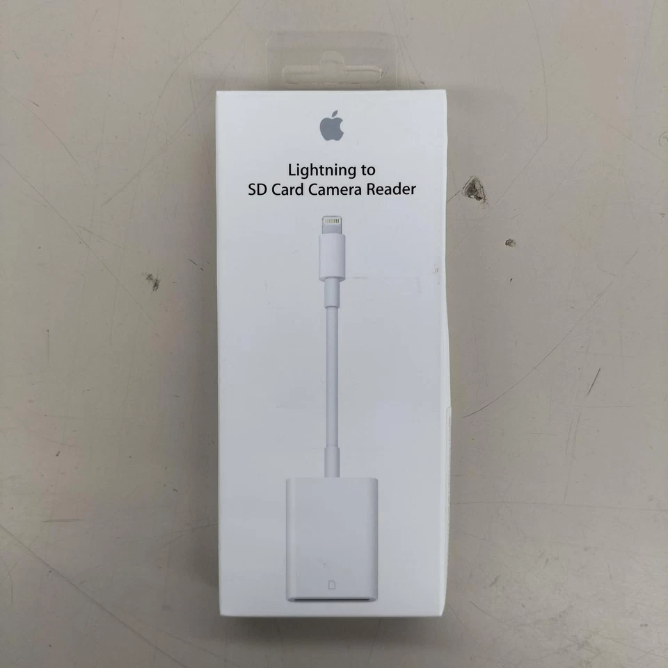 APPLE SD Card Camera Recorder A1595 Camera Reader - White good condition-Japan - Image 1 of 2