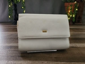 Buxton Wallet, White Buxton Clutch, Buxton Multi Pocket White Clutch, Buxton Wom - Picture 1 of 10