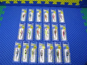 Moonshine Super Glow Lure Shiver Minnow Size 2 w/Hooks CHOOSE YOUR COLOR! - Picture 1 of 41