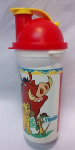 Tupperware Re Leone Spagnolo con Inserto Miscelatore Quickshake Spagnolo Rey Leon Nuovo - Foto 1 di 3