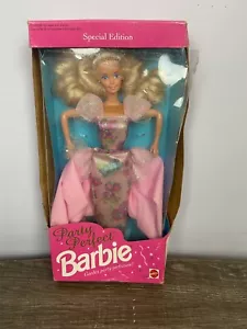 Party Perfect Barbie Doll, edizione 1992, Mattel #1876, edizione set - Foto 1 di 2