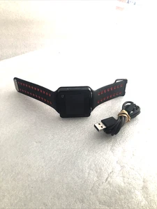 TESTED Motorola MOTOACTV 8GB GPS Sports Watch & MP3 Player - Picture 1 of 7