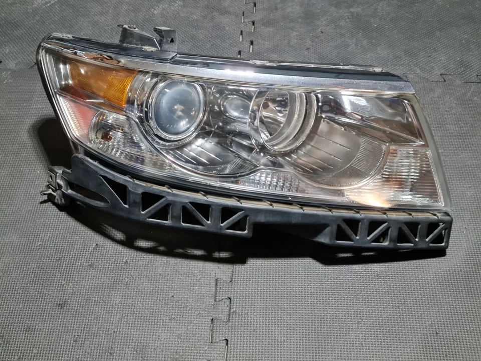 Faro lateral derecho pasajero Lincoln MKZ Zephyr 2006-2009 xenón HID fabricante original Foto 1 de 4