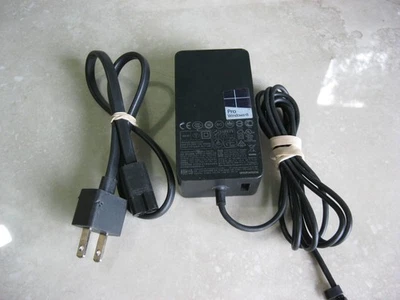 Original Microsoft 1536 Charger USB Ac Adapter for earlier Surface models - Изображение 1 из 3