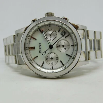 Reloj de cuarzo para mujer DKNY NY-8059 de acero inoxidable macizo talla Batería Nueva 6 3/4" Foto 1 de 4