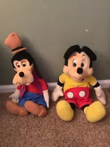 Vintage Disney Worlds Of Wonder Talking Mickey Mouse & Goofy With One Cassette - Picture 1 of 18