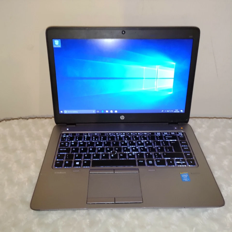 ONE DAY SALE - RRP £1180 HP i7 3.00GHz Laptop 16GB RAM 256GB SSD 14 Inches - Image 1 of 4