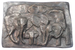 Alemania 1992 rebaño de elefantes por Piet Sohl bronce circa 235 mm x 150 mm - Imagen 1 de 2