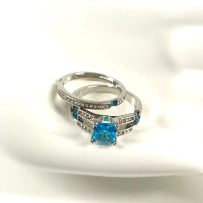 Set of 2 Women rings size 10.5 Brass Plated silver aqua Fashion Jewelry - Image 1 of 4