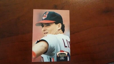 1992 TOPPS STADIUM CLUB # 556 LUIS LOPEZ BASEBALL CARD - Image 1 of 2