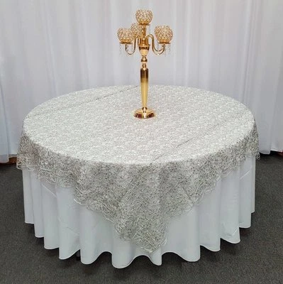 Superposición de mesa de lentejuelas de encaje químico plateado 90 x 90 pulgadas hecha en EE. UU. Boda Fiesta Foto 1 de 2