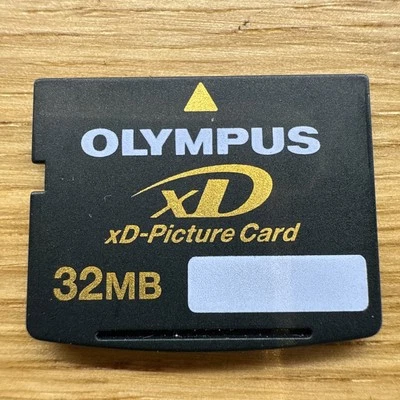 Genuine Olympus 32 mb xD Picture Card Memory Card for Olympus FujiFilm Cameras - Image 1 of 2