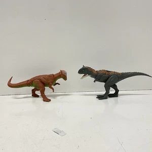 Dinosaurio Jurassic World Dominion Owen Escape Carnotaurus y Pachycephalosaurus - Imagen 1 de 5
