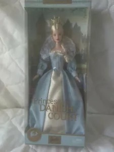 Barbie-Prinzessin dänischer Hof - Bild 1 von 5