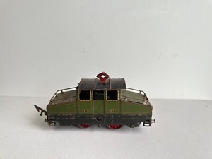 J DE P Train électrique JEP échelle O Locomotive type 220 avec ses