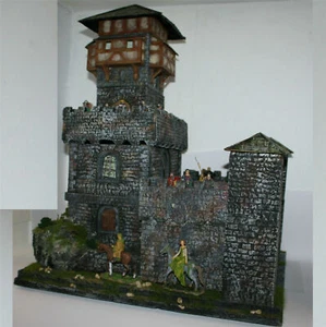 Ritter-Burg Wolfenstein 1571, zu 7cm Sammelfiguren, Fertigmodell in Composite  - Picture 1 of 12