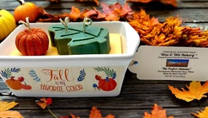 Vela de soja de otoño perfecta con hoja de otoño y calabaza. 12 oz. Vela - Imagen 1 de 6