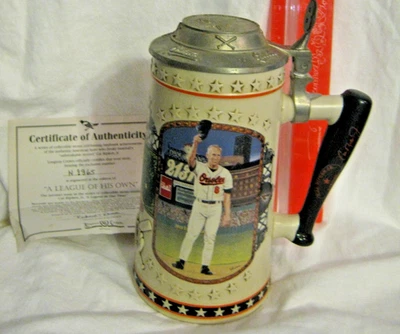 De colección Cal Ripken Jr. Edición Premier Cerámica Cerveza Stein con Tapa / "Una Liga de Su Búho Foto 1 de 4