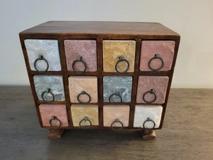 Rare - Apothecary Jewelry Trinket 12 Drawer Chest Raw Quartz Stone And Wood - Picture 1 of 7