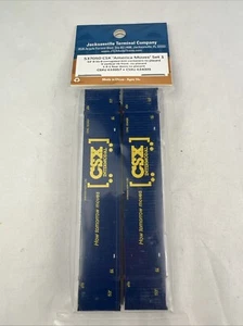 Jacksonville Terminal CSX Intermodal 53' Corrugated Containers 2-pack #537050 - Picture 1 of 7