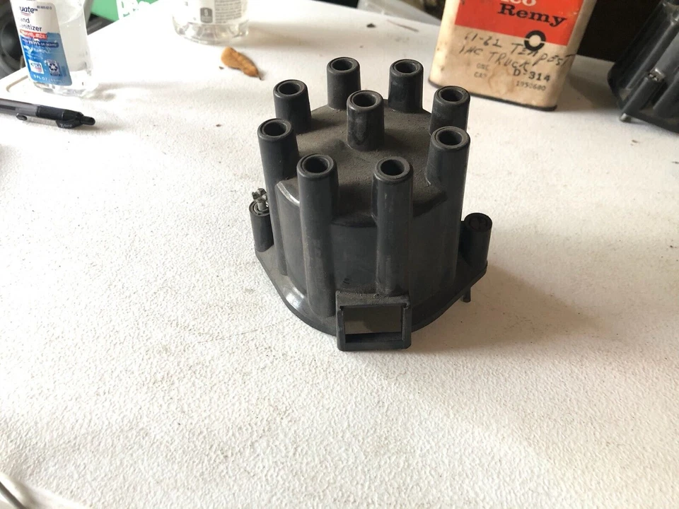 Pontiac Tempest 1961-1962 tapa de distribuidor OEM Foto 1 de 1