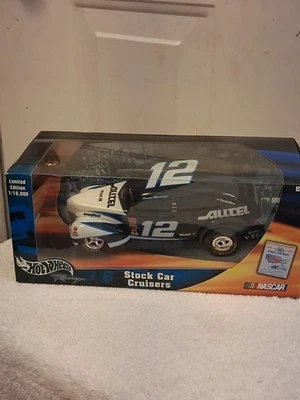 Sellado Hot Wheels Nascar Stock Car Cruisers Ryan Newman #12 1940 Ford 1:24 Nuevo Foto 1 de 4
