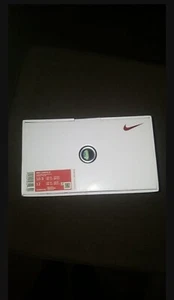 Size 10.5 - Nike LeBron 9 South Coast - Picture 1 of 5