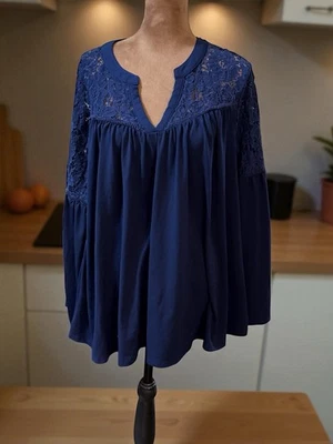 Lane Bryant Women’s Top Blouse Solid Blue SZ 22/24 Lace Stretch Split Neck - Image 1 of 4