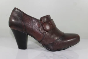 Clarks Bendables Ruby Glam Brown Leather Button Pump Size 9W - Picture 1 of 5
