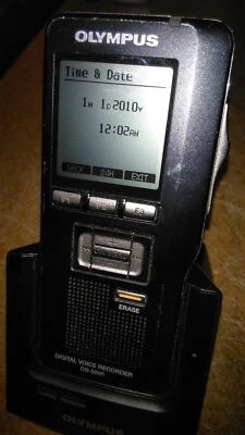 Olympus DS-5000 Digital Voice Recorder with CR10 Docking Station  - Image 1 of 4
