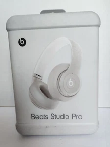Auriculares inalámbricos sobre la oreja Beats by Dr. Dre Studio Pro - Color arenisca - Imagen 1 de 2