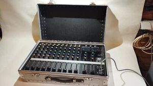Dynacord 1030 10 channel analog mixer in case - Picture 1 of 6