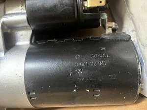 Bosch Starter 0 001 112 044 Motor de arranque 12V 0,9kW, N.º dentes: 9 (teeth) - Picture 1 of 4