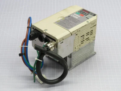 YASKAWA CIMR-VUBA0006EAB T219637 - Image 1 of 4