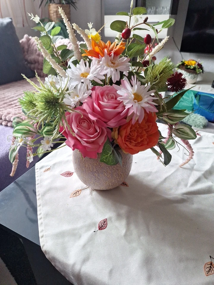 Bunter Deko Strauß Seidenblumen mit Vase  ,Strauß nicht tauschbar - Bild 1 von 4