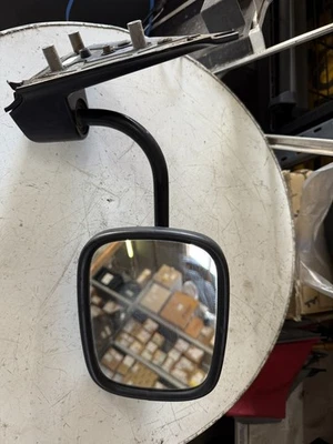 FORD COURIER 1999-2005 RHF DOOR MIRROR SINGLE ARM CORNER MOUNT - image 1 of 4