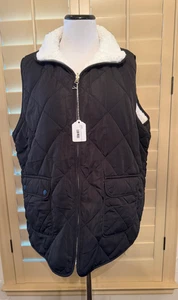 Black Quilted Zip-Up Vest w/fleece lining & front/inside pockets Large New - Picture 1 of 3