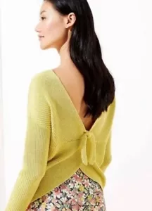 Maglione con cravatta posteriore verde lime nuovo con etichette - taglia S *STILE PRIMAVERA* - Foto 1 di 10